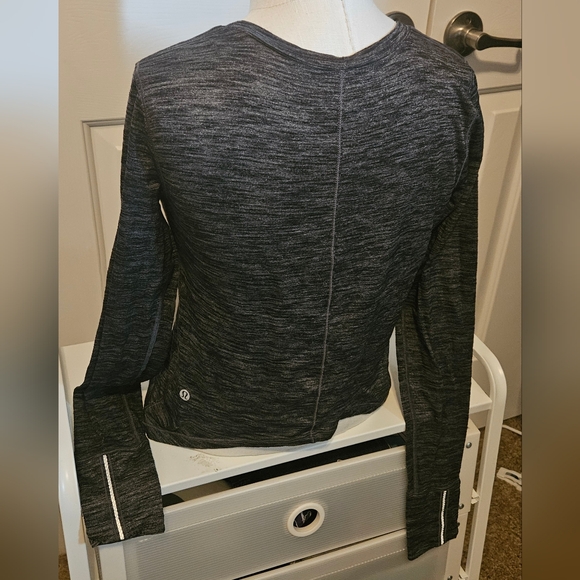 Lululemon On The Run Long Sleeve Heathered Grey Reflective No Tags Size Small - Picture 4 of 7
